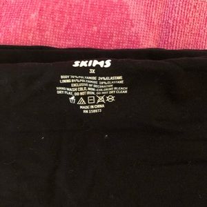 Skims Bandeau bra in Onyx